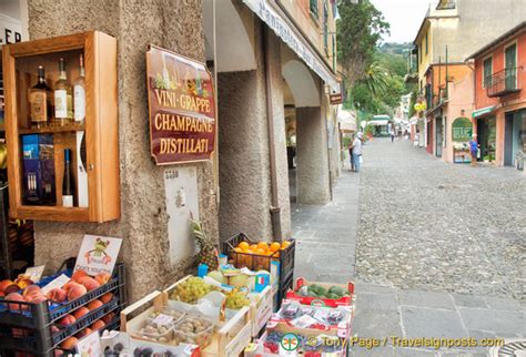 Shopping in Portofino 